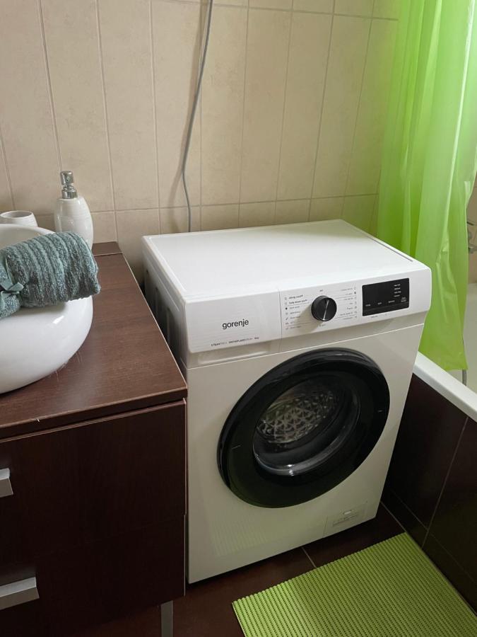 Magnolia Apartman Győr Esterno foto
